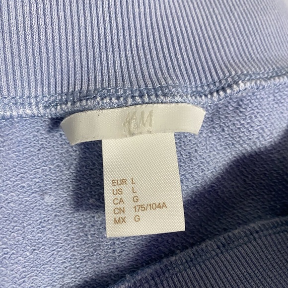 H&M Cropped Sweatshirt - Picture 3 of 3